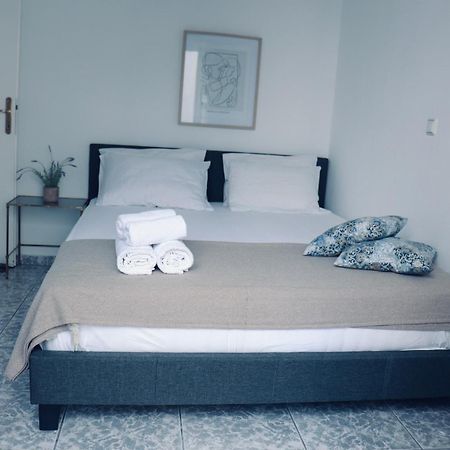 Coastline Apartment Nea Peramos  Luaran gambar