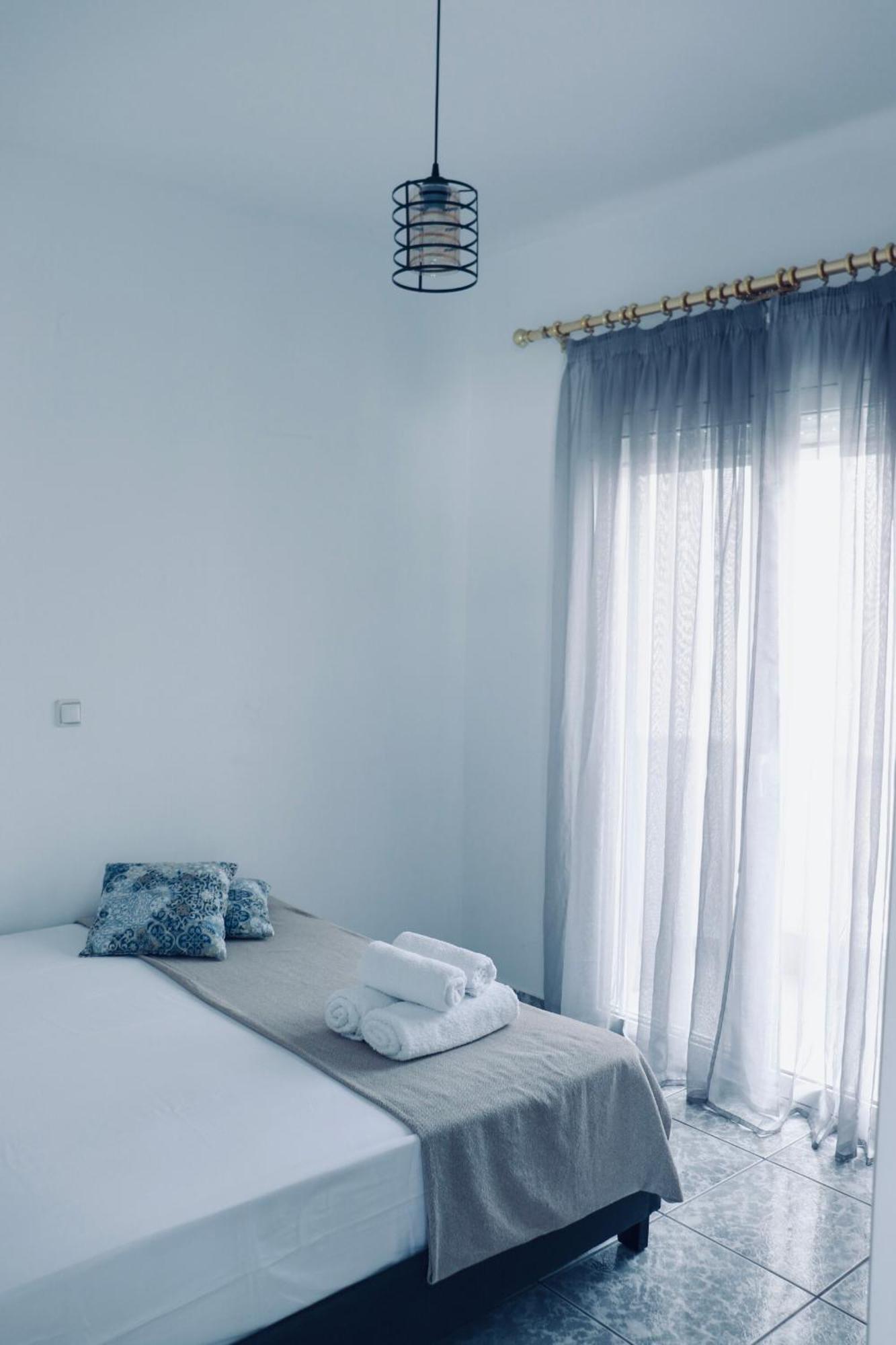 Coastline Apartment Nea Peramos  Luaran gambar