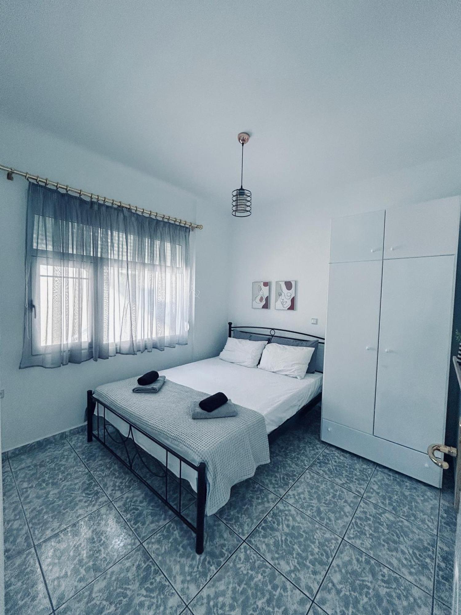 Coastline Apartment Nea Peramos  Luaran gambar